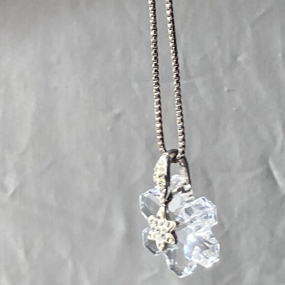 Vintage Swarovski Crystal Snowflake Pave Sterling Silver 925 AU Pendant w/Chain - Picture 6 of 16
